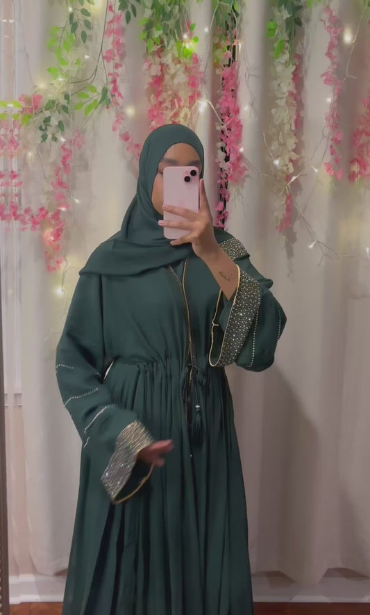 Laila abaya